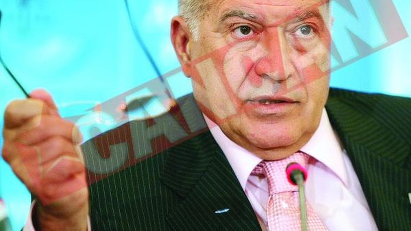 Dan Voiculescu da ponturi oamenilor de afaceri