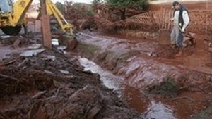 Maghiarii nu se joaca! Amenda de 471 de milioane de euro pentru compania responsabila de poluarea cu noroi toxic in Ungaria