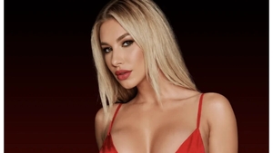 Ema Karter, ”distrusă” de ANAF! Cum a fost ”arsă” la bani, după ce a început impozitarea muncii din industria adult