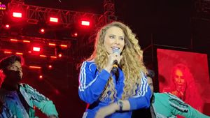 Iulia Vântur a dat lovitura! A cântat în deschiderea unui mare artist internațional