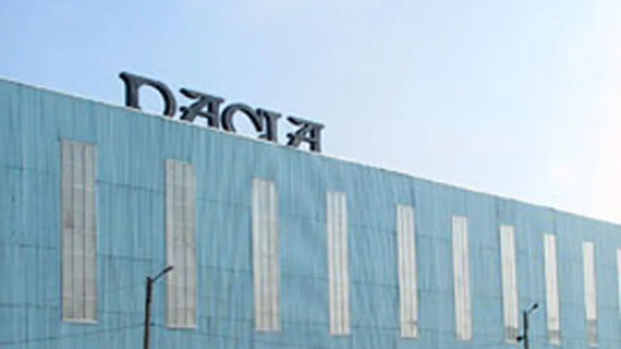 Un muncitor de la Automobile Dacia a murit dupa ce a fost izbit in piept de un utilaj