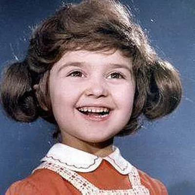 O mai ții minte pe Veronica, actrița care a cucerit inimile românilor? Cum arată și cu ce se ocupă Lulu Mihăescu, la 55 de ani