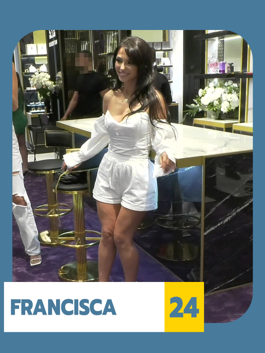 Sexy-vedetele din TOP 30 care au revoluționat arta fotografiei pe plajă! EXPLOZIV! Antonia, Lora, Jojo… Pffooaa!