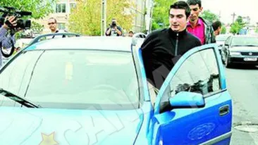 Vaduva Regelui mezelurilor isi ajuta fiul vitreg! Alina Naghi i-a dat bani lui Doru sa-si ia masina