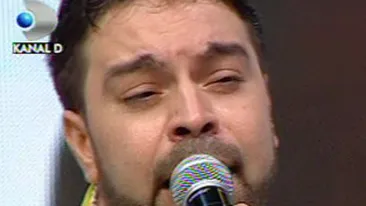 VIDEO Adevarat a cantat! Asculta aici recitalul de sarbatoare al lui Florin Salam de la CANCAN TV - Te face sa uiti de drob si oua rosii si sa dansezi non-stop - Nu gasesti asta nici pe YouTube