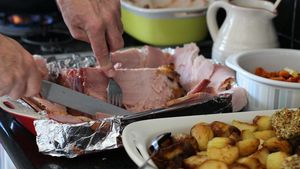 Scumpire colosală! Ireal câți lei va costa 1 kg de carne de porc, de Crăciun