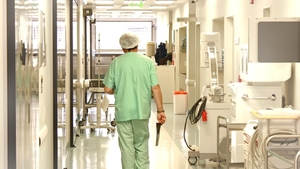 Nouă alertă medicală în România! Zeci de studenți au fost expuși la acest virus