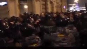 VIDEO O suta de mii de rusi protesteaza impotriva rezultatului de la alegeri!