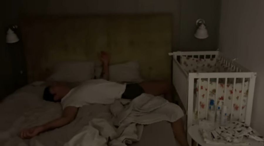 Radu Vâlcan, un tătic perfect! Cum a fost surprins de către Adela Popescu. Filmarea a stârnit amuzamentul internauților