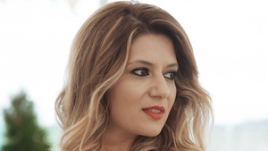 AMALIA ENACHE le-a arătat tuturor prima imagine cu tatăl fetiţei ei! Vezi fotografia emoţionantă în care acesta apare alături de micuţa ALMA