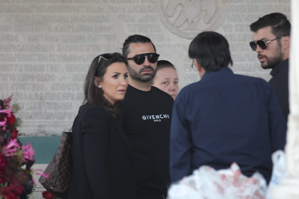 Imagini cutremurătoare! Costin Mărculescu este scos din capelă!