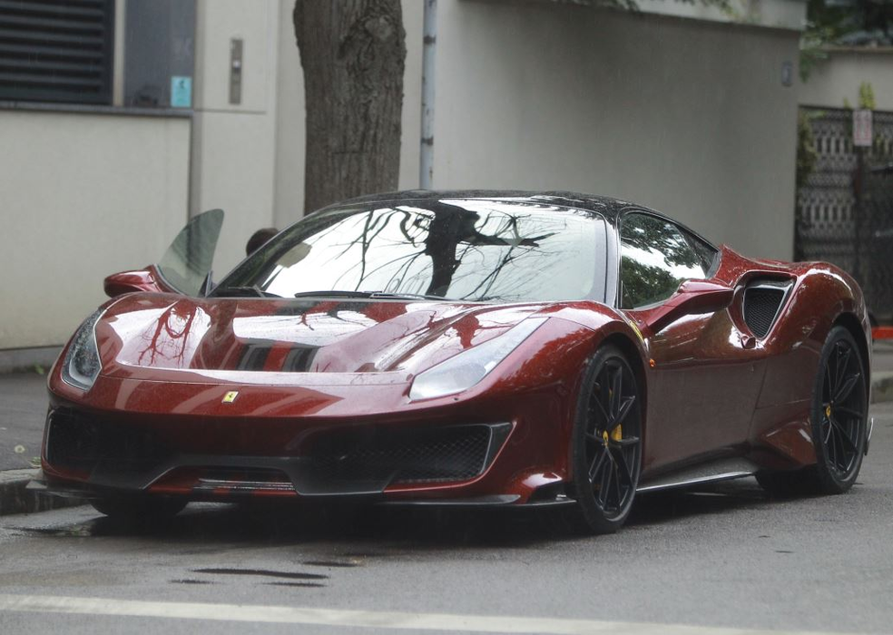 Ferrari 488 Pista, o adevărată "bijuterie"