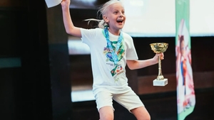 Câți bani a primit olimpicul la matematică din Caracal. A fost premiat alături de profesoara sa