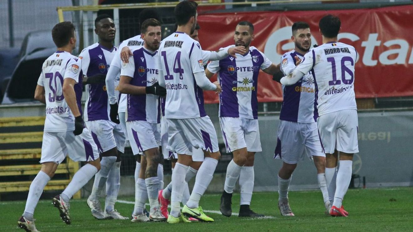 FC Argeș anunță despărțirea de doi jucători!