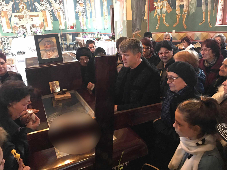 Gestul făcut de Cristian Pomohaci chiar la căpătâiul Ilenei Ciuculete i-a şocat pe oameni!