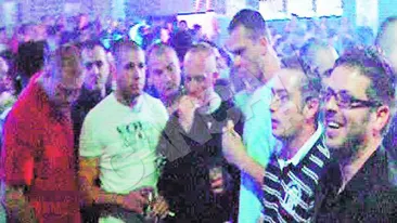 Greii Local Kombat au dat-o la pace! S-au batut si-au plecat la baut