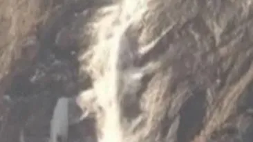 VIDEO Intre spectacol si pericol! O avalansa care s-a produs in Bucegi a durat cateva ore