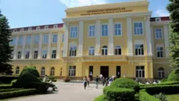 Sex cu un afacerist de dragul unor note de trecere. Ce a păţit o studentă din Iaşi care nu se descurca la şcoală