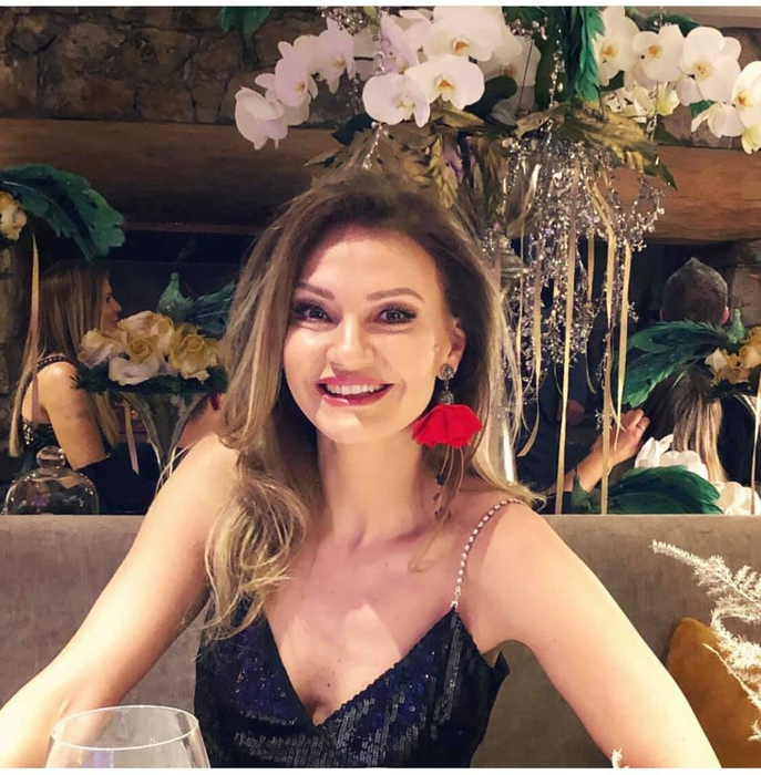 Dana Războiu, primele declarații după divorțul de Bogdan Enoiu: „Sunt atât de fericită pe plan personal”