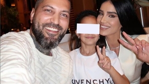 Adelina Pestrițu a semnat cu Pro TV. Bruneta se mută cu familia în Turcia pentru filmări