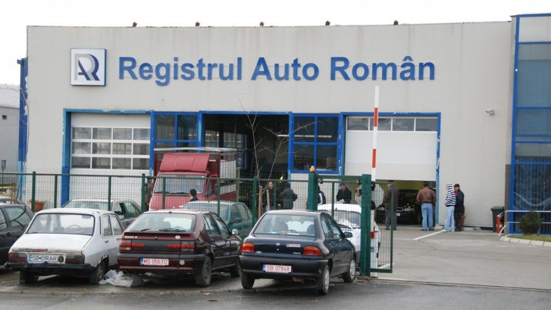 Registrul Auto Român a controlat service-urile auto! A aplicat amenzi de peste 1,2 milioane lei