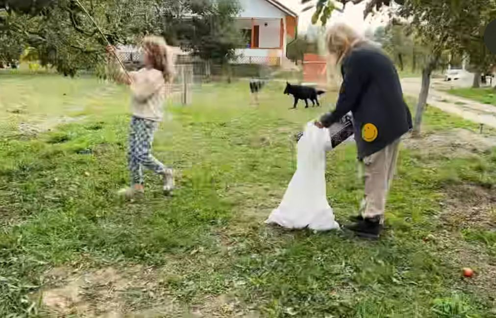 Ce viață frumoasă duce familia lui Dragoș Bucur la țară. Foto: Instagram / Dragoș Bucur / Dana Nălbaru