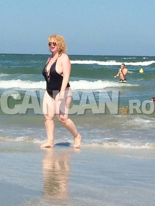 Nu o să-ţi vină să crezi cine este! Imagini realmente de necrezut, ieri la Mamaia