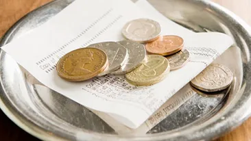 A avut un soc cand a intors chitanta! Ce bacsis a primit o chelnerita la o comanda de 30 de dolari! VIDEO