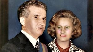 Cum se îmbrăca la plajă Elena Ceauşescu. Nu avea pic de ruşine