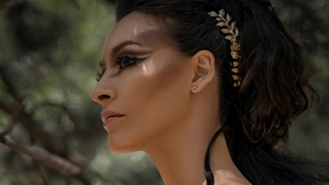 Cătălina Ponor, transformare spectaculoasă! Vedeta redevine zeița de la Atena