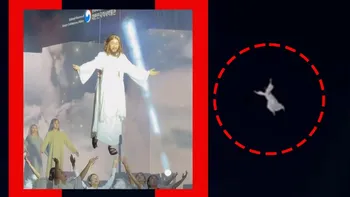 Parada de Paște din Seul devine virală după un moment spectaculos: un actor ridicat cu macaraua a recreat „înălțarea” lui Iisus la ceruri