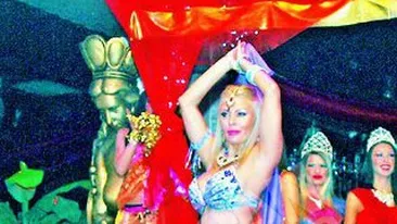 Leo de la Strehaia: Lui Jasmine ii placea sa faca sex cu doi barbati in acelasi timp! O ataca din nou pe blonda