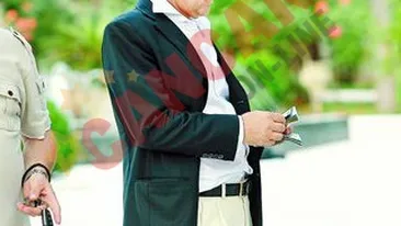 I-a bagat in sedinta si le-a dat banii