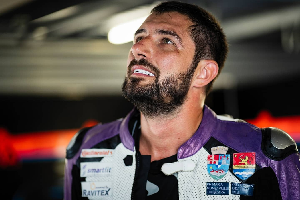 Cătălin Cazacu este și un cunoscut motociclist
