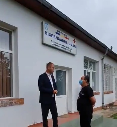 Primarul din Crângurile i-a cerut medicului infectat să nu pună oamenii în pericol
