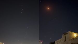 Iran a bombardat bazele Americii din Qatar. Proiectilele au luminat cerul nopții ca artificiile! VIDEO înfiorător