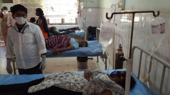 Peste 400 de persoane spitalizate în India. Ce spun autoritățile