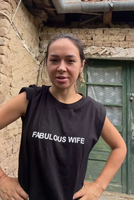 Cum arată casa din Maramureș în care a copilărit Vlăduța Lupău! Locuința bunicilor era locul preferat al cântăreței: „Nu am vândut-o și nici nu o voi vinde”