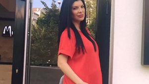 Mai are trei săptămâni până naşte, dar se simte foarte rău! SÂNZIANA BURUIANĂ a vorbit despre problemele ANDREEI TONCIU: ”Sperăm să fie bine!”