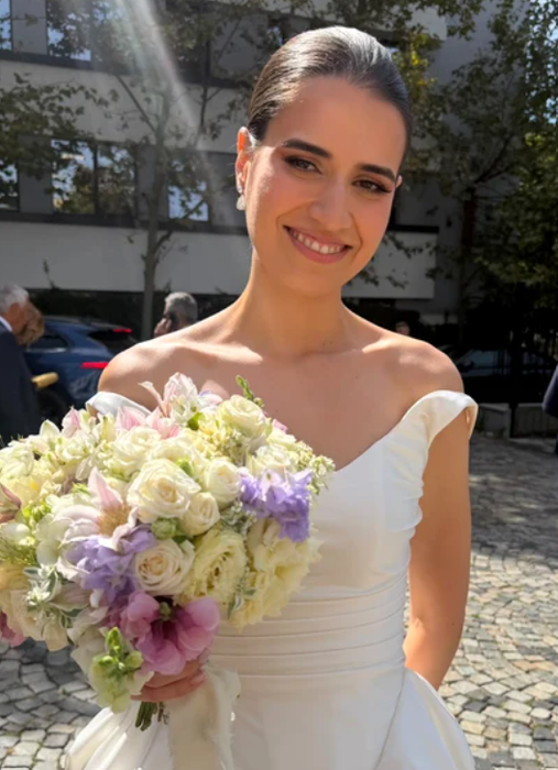 Cât au costat cele două rochii de mireasă purtate de fiica Adinei Buzatu. Sara a arătat spectaculos în ziua nunții!