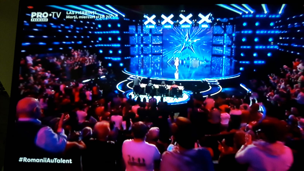 Andra, apariție surprinzătoare la “Românii au talent”, sezonul 9! Jurații show-ului suprem au fost șocați de numărul unei rusoaice cu multe kilograme în plus