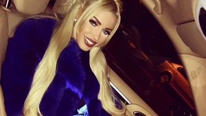Ce mesaj a primit LOREDANA CHIVU de la mama ei! Vedeta l-a făcut public:’’Copil nebun ‘’