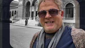 Revenire amară în România pentru Leonard Miron, după 14 ani de străinătate! A fost jefuit în cimitir, în timpul unui parastas! ”Mi-au luat toți banii și...”