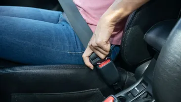 Cine plătește amenda dacă pasagerul nu poartă centura de siguranță. Poliția Rutieră a explicat clar situația