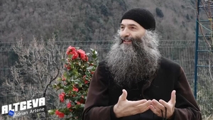 Părintele Pimen a vorbit despre ce reprezintă viața, în podcastul ALTCEVA cu Adrian Artene: „Dumnezeu ne-a dat-o ca să lucrăm binele”