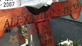 Unul dintre bebelusii morti la Maternitatea Giulesti a fost inmormantat