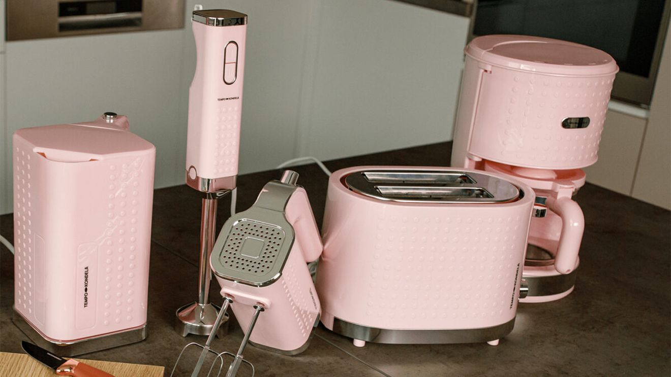 7 electrocasnice pe care trebuie să le arunci la gunoi. Care este motivul