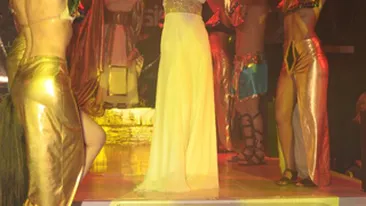 Marina Dina, in rolul Cleopatrei! Ce crezi, seamana cu regina Egiptului?