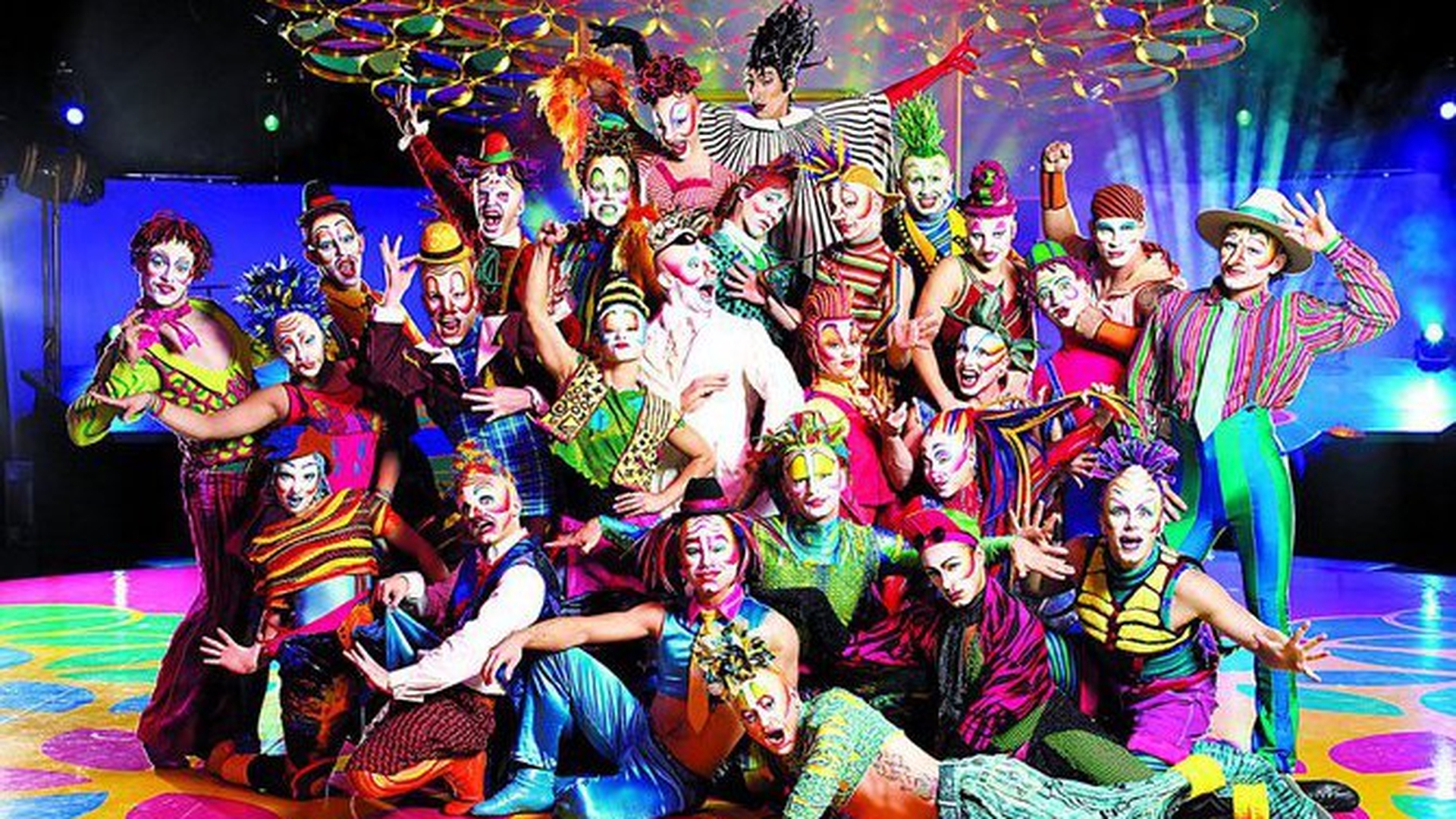 Cirque du Soleil a ajuns in Romania! Au inchiriat 110 camere la hotel