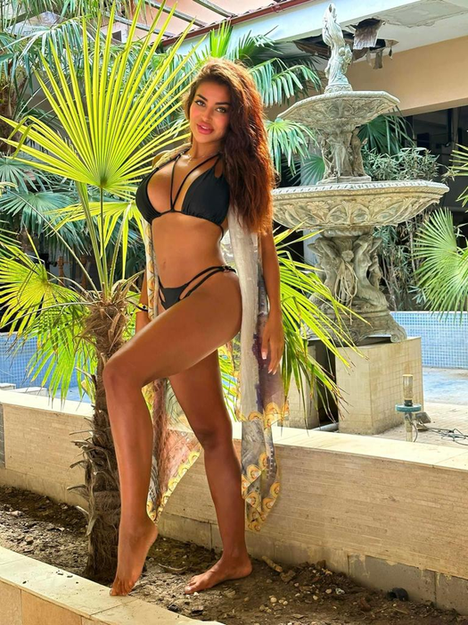 Elena Ionescu, transformare totală! Cum arată fosta câștigătoare de la Survivor după multiplele operații estetice